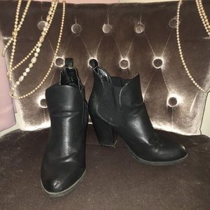 Chelsea Style High Heel Booties